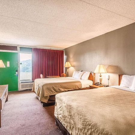 Rodeway Inn Renfro Valley Mount Vernon Dış mekan fotoğraf