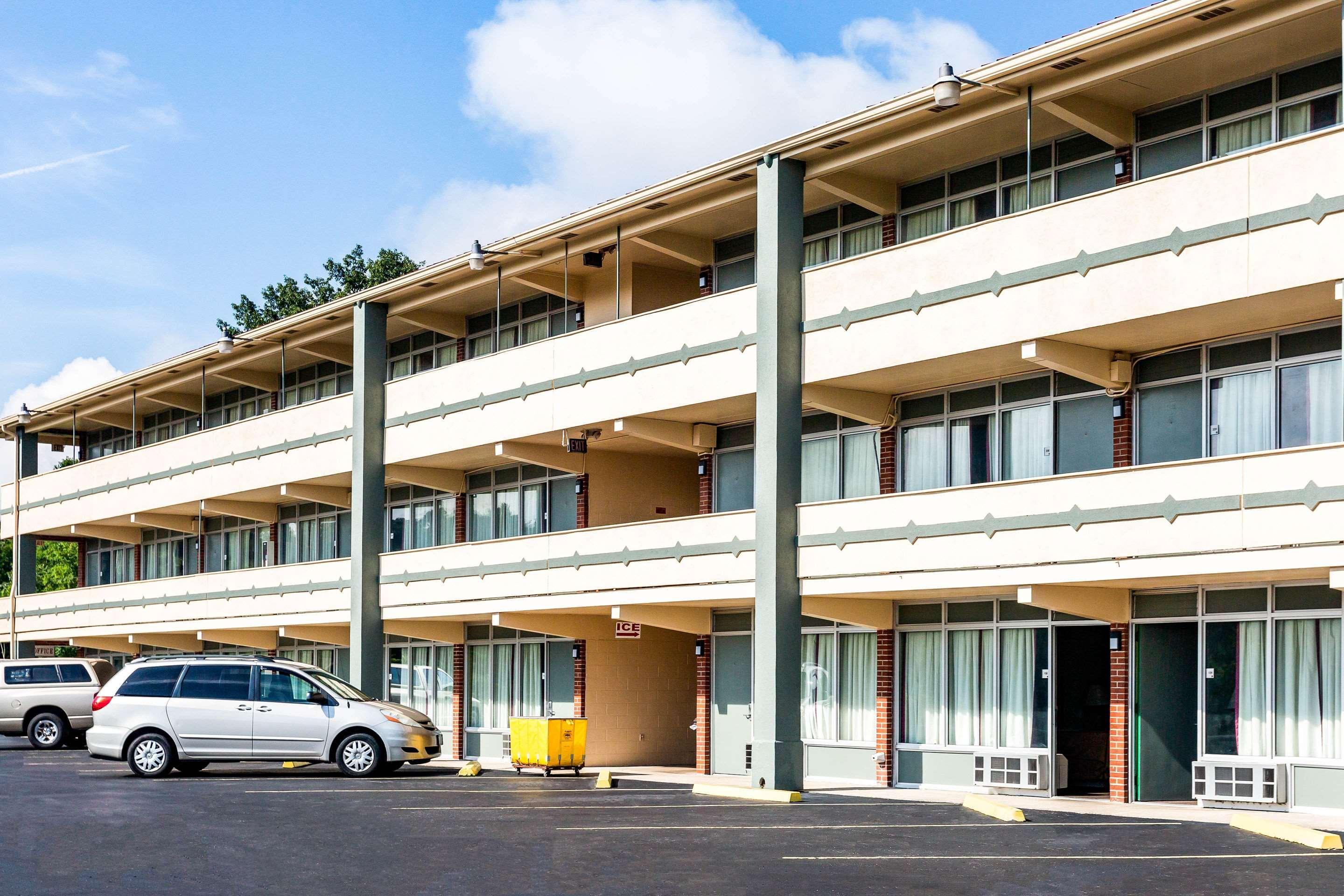 Rodeway Inn Renfro Valley Mount Vernon Dış mekan fotoğraf